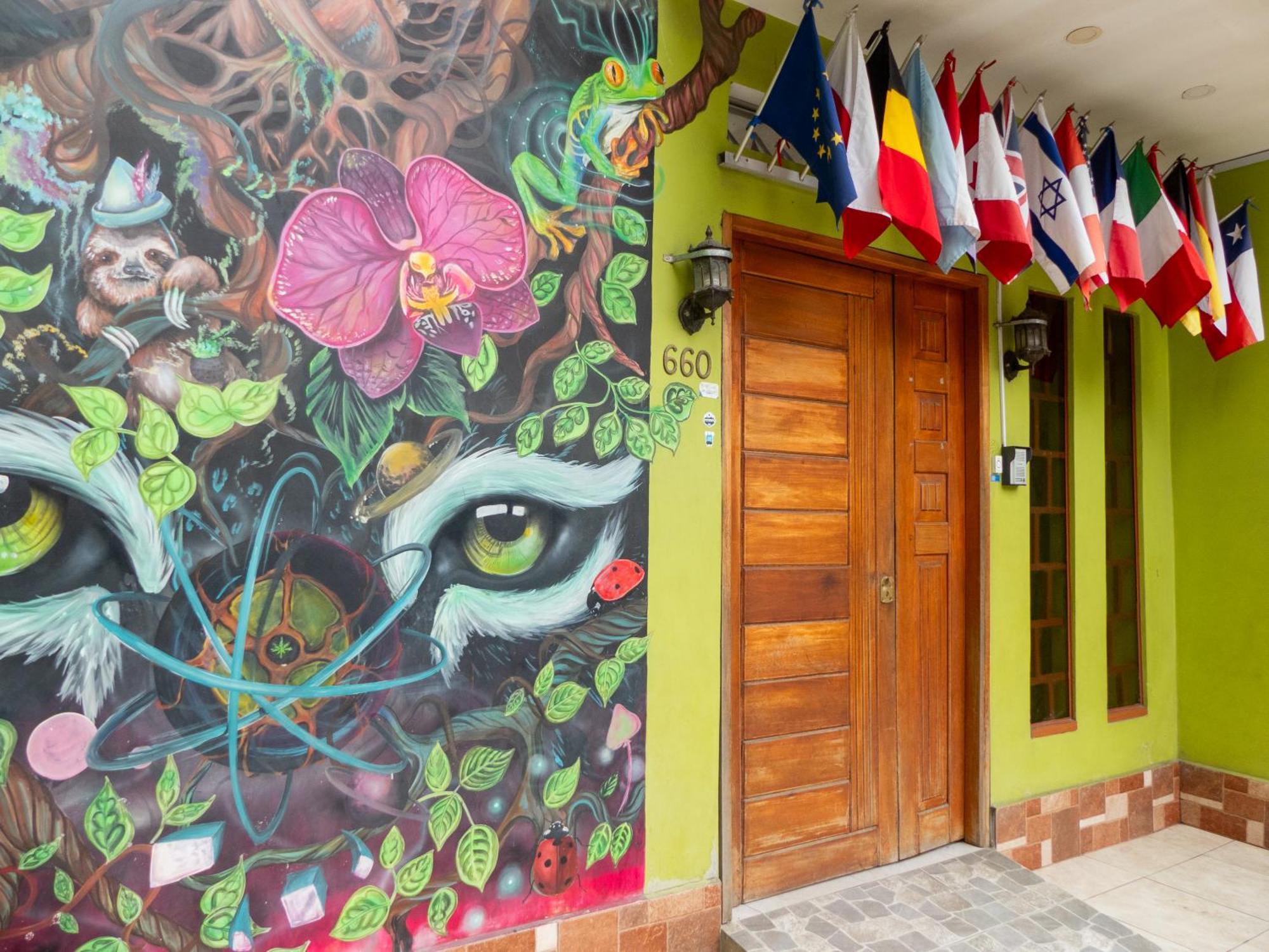 Moicca Youth Hostel Ікітос Екстер'єр фото